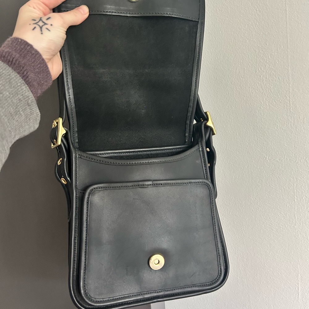 Black Coach Shoulder Bag - Picture 4 of 7